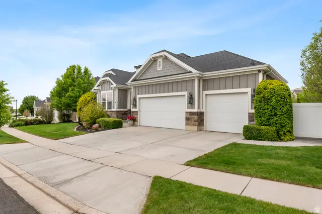 626 W Parkview Dr, Lehi, UT 84043 - #2