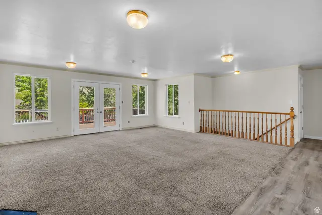 1035 E Hillcrest Dr, Springville, UT 84663 - #3