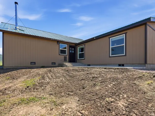 8066 N Valley View Heights, Preston, ID 83263 - #3