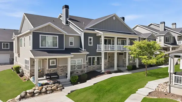 5638 W Island Ridge Dr, West Valley City, UT 84118