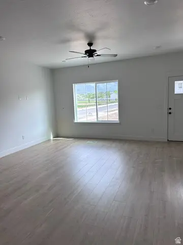 496 E 650 N #76, Salem, UT 84653 - #3