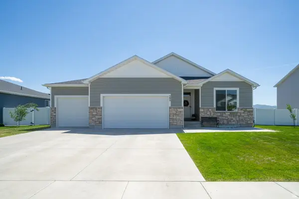 592 E 600 S, Hyrum, UT 84319