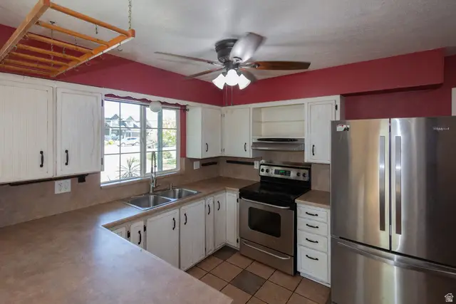 825 W 300 N, Hyrum, UT 84319 - #2