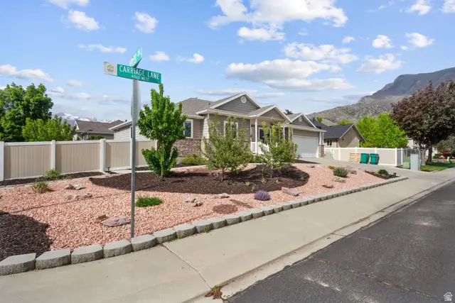 4584 W Carriage Ln, Cedar Hills, UT 84062 - #3