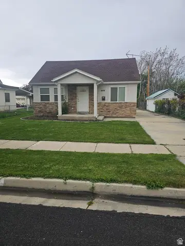 444 S 100 E, Springville, UT 84663 - #1