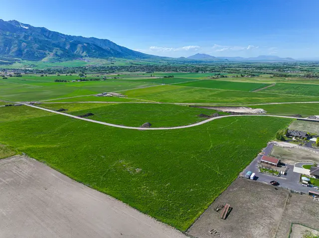 2988 W 6500 S #10, Wellsville, UT 84339 - #3