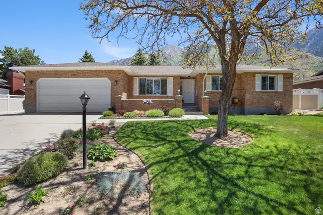 11499 S High Mountain Dr, Sandy, UT 84092 - #1