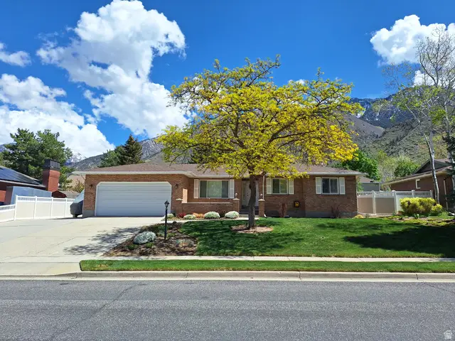 11499 S High Mountain Dr, Sandy, UT 84092 - #2