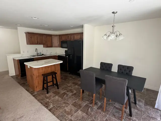 909 S Main St #F, Layton, UT 84041 - #3