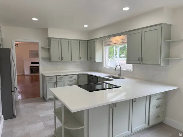 241 N 100 W, Mount Pleasant, UT 84647 - #2