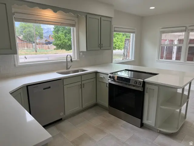 241 N 100 W, Mount Pleasant, UT 84647 - #3