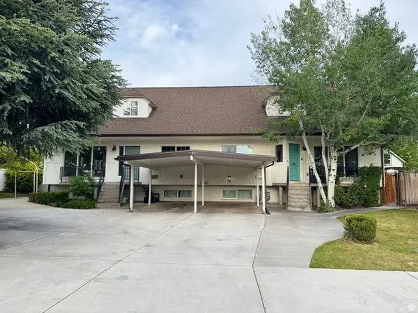 3915 S Feramorz Dr, Holladay, UT 84124