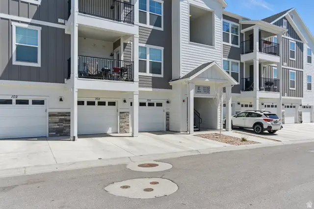 972 W Spider Green Way N #E302, Saratoga Springs, UT 84045 - #1