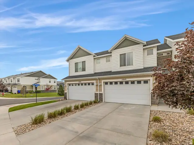 15042 S Gallant Dr W, Bluffdale, UT 84065 - #2