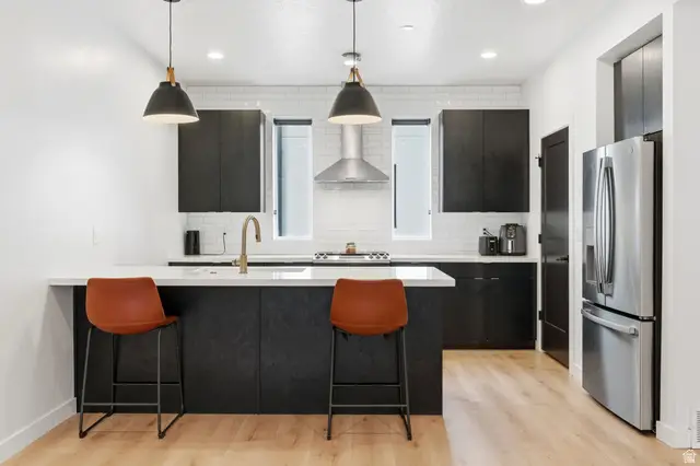 351 W 800 N #9, Salt Lake City, UT 84103 - #3