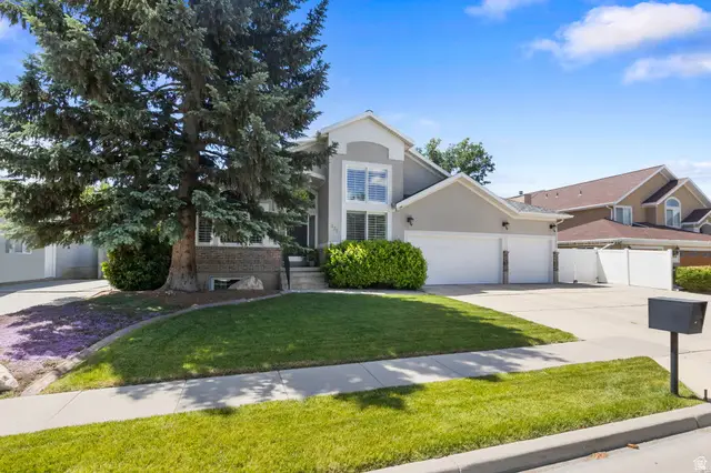 926 E Tahnia Park Cir S, Salt Lake City, UT 84121 - #3