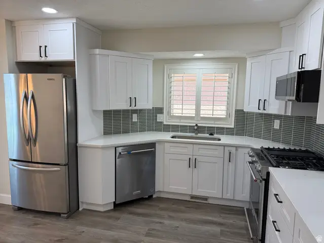 4527 S Countrylane Rd, Millcreek, UT 84117 - #2