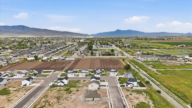 1404 S 110 W, Tremonton, UT 84337 - #3