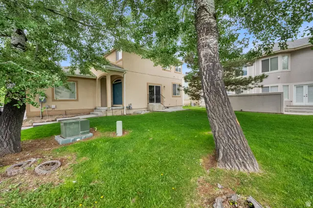 352 Bayside Dr, Saratoga Springs, UT 84045 - #2