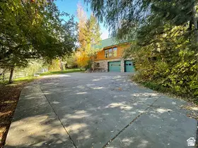 187 N Waterhole Way E, Grantsville, UT 84029 - #1