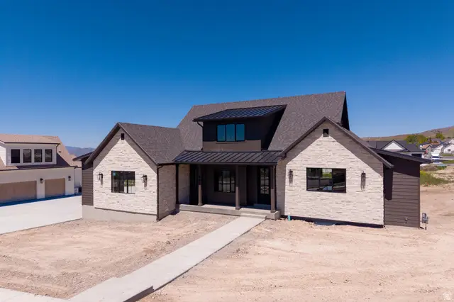 881 E 100 N, Hyde Park, UT 84318 - #1