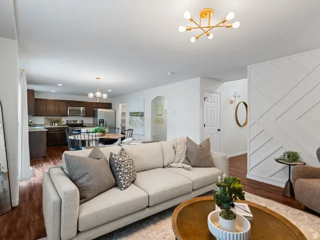4404 N Foxtrail Dr, Lehi, UT 84043 - #3