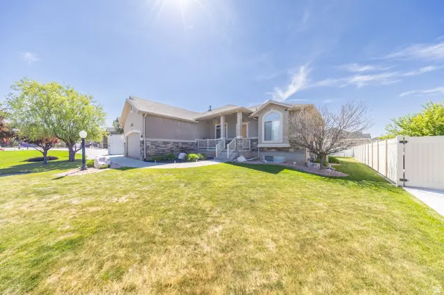 1125 W 3090 S, Syracuse, UT 84075 - #2