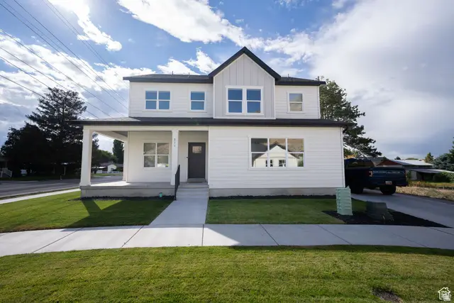 211 N 650 E, Springville, UT 84663 - #1