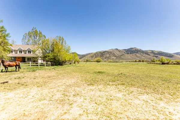 5420 New Ln N, Oakley, UT 84055