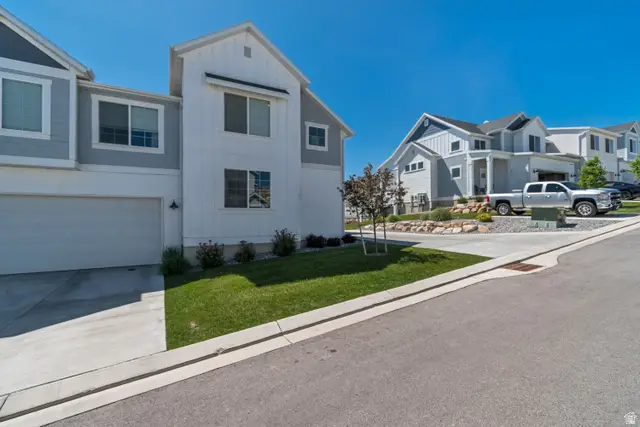 9757 N Aaron Ave, Eagle Mountain, UT 84005 - #2