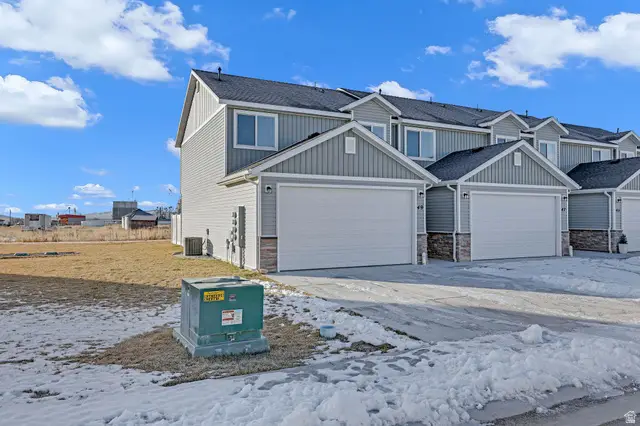 49 Cedar Ln, Malad City, ID 83252 - #2