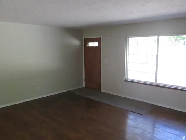 4872 N Burch Creek Dr E, South Ogden, UT 84403 - #3