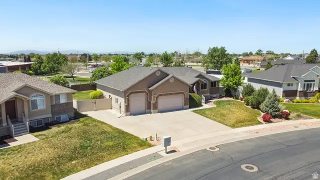 5609 S 4525 W, Hooper, UT 84315 - #2