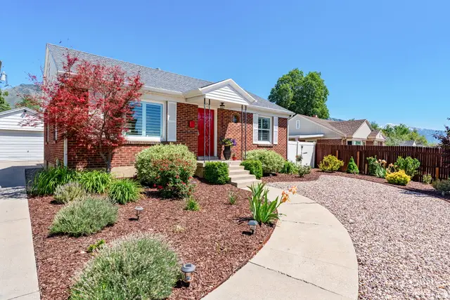 2827 S Lakeview Dr, Salt Lake City, UT 84109 - #2