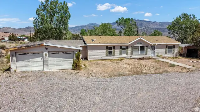 915 S Three Springs Rd, Marysvale, UT 84750 - #2