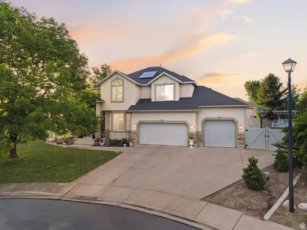 1425 N Manila Ct W, Pleasant Grove, UT 84062
