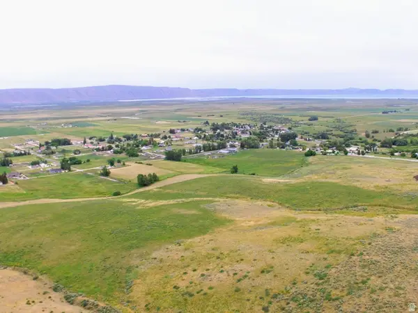 357 W 3rd St, Bloomington, ID 83223