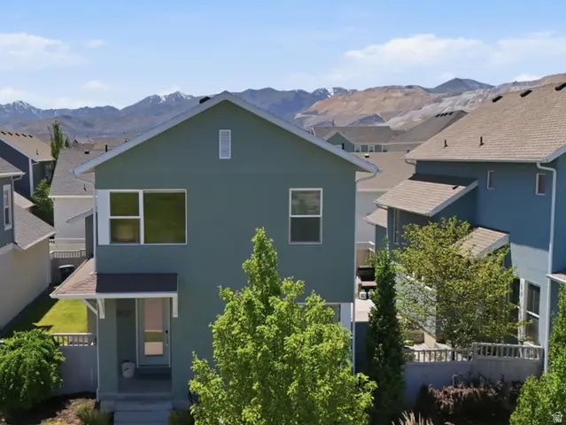 11364 S Red Cardinal Way, South Jordan, UT 84009 - #2