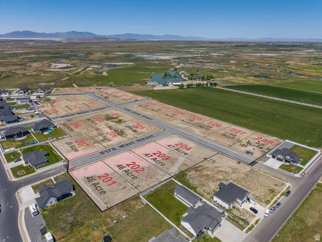3150 S 5175 W #205, Hooper, UT 84315 - #1