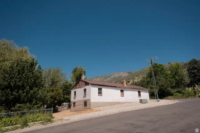 161 E Kambouris Ln #2, Farmington, UT 84025 - #2