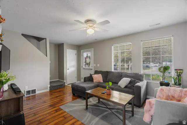 1032 Sara Ln, Ogden, UT 84404 - #3