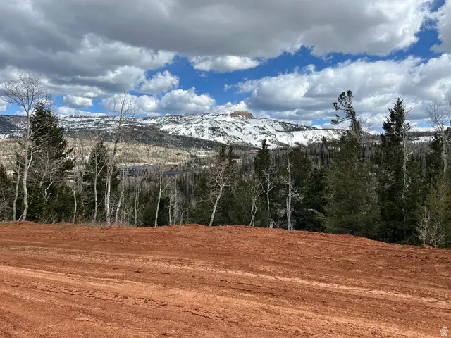 524 W Ski View Dr, Brian Head, UT 84719 - #3