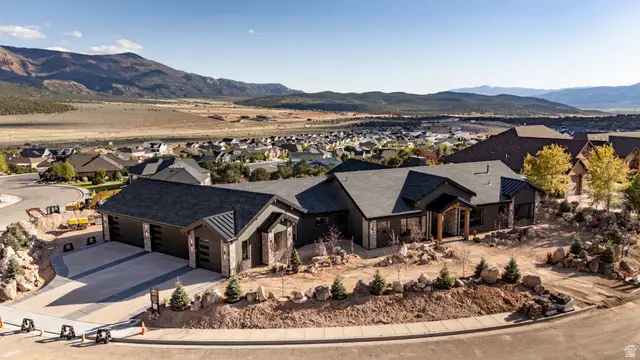 2046 S Eagle Loop, Cedar City, UT 84720 - #2