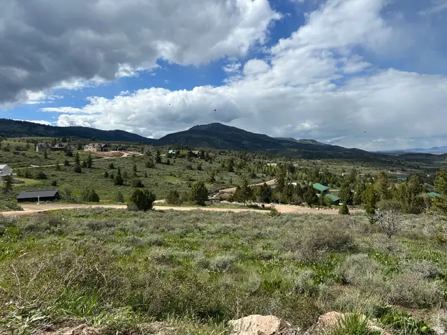 805 S Lakeview Dr #27, Garden City, UT 84028 - #2