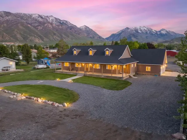 247 W 400 N, Santaquin, UT 84655 - #1