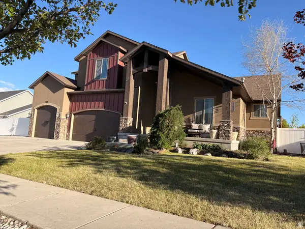 3987 W Deer Mountain Dr S, Riverton, UT 84065