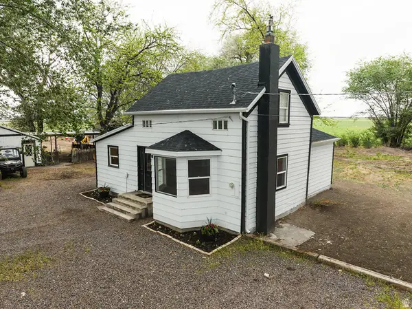 3045 N 3000 W, Sutherland, UT 84624