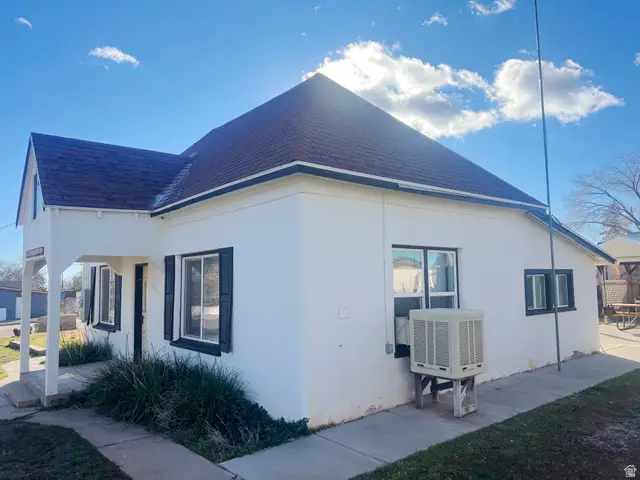 115 N 400 W, Blanding, UT 84511 - #3