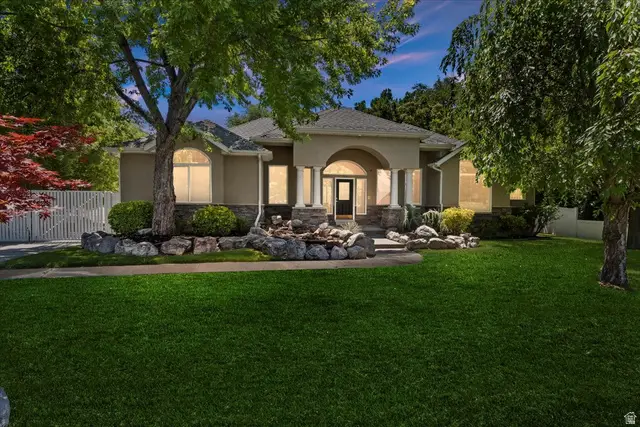 924 E College St, Millcreek, UT 84117 - #1