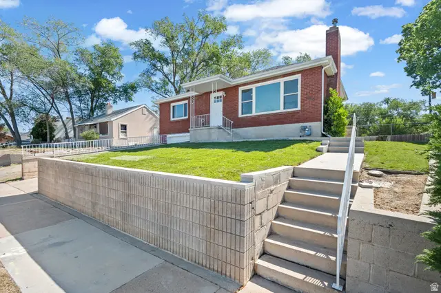 770 N Center St, Lehi, UT 84043 - #2